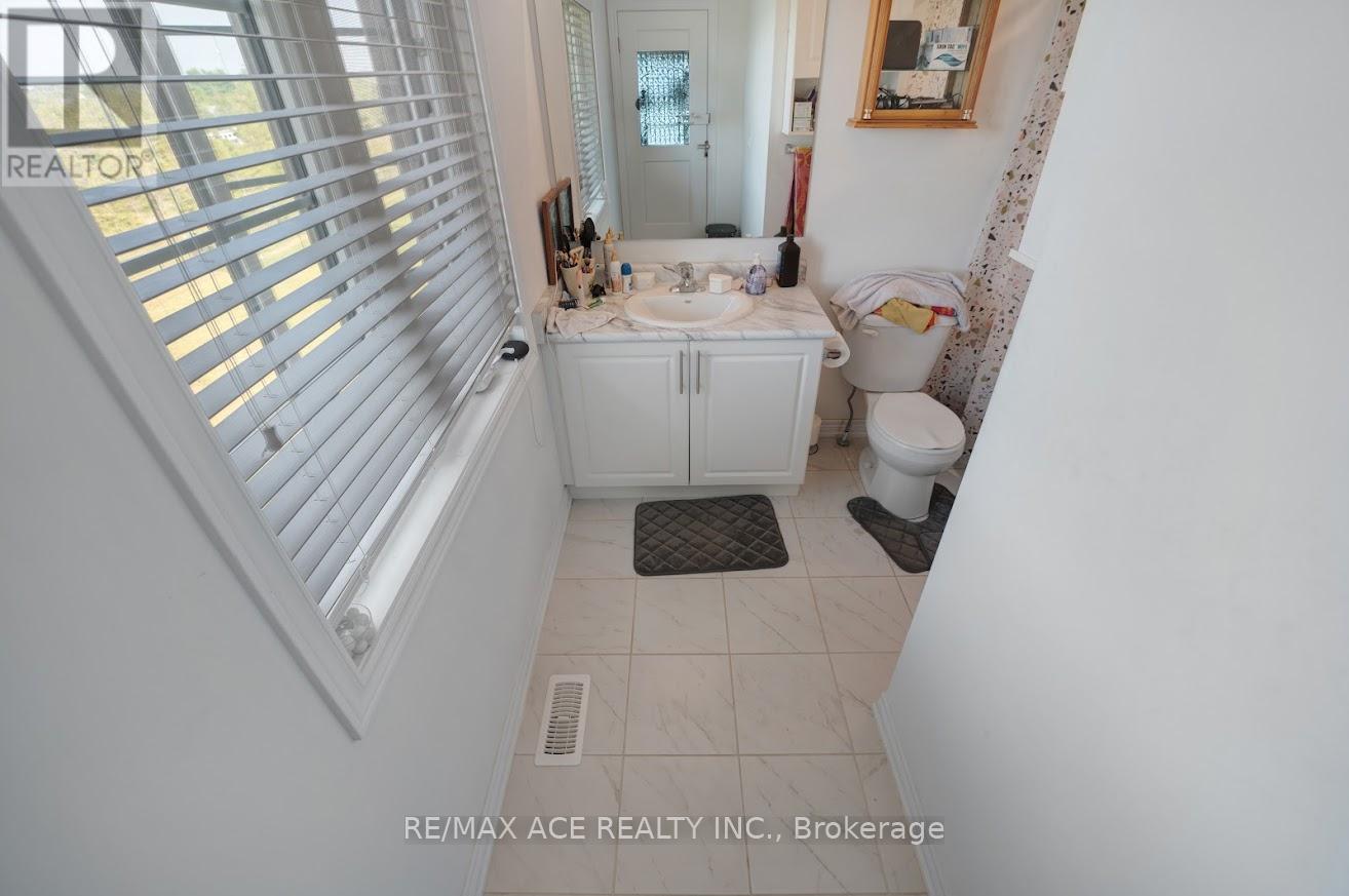 37 Summer Breeze Drive, Quinte West, Ontario  K0K 1H0 - Photo 27 - X12270148