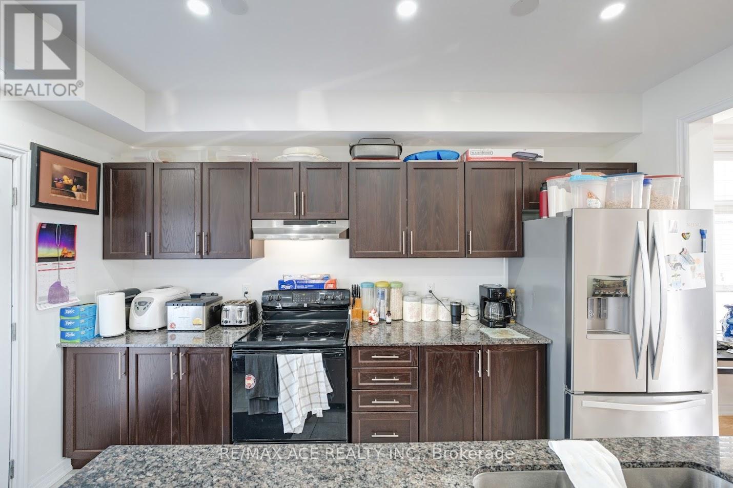37 Summer Breeze Drive, Quinte West, Ontario  K0K 1H0 - Photo 6 - X12270148
