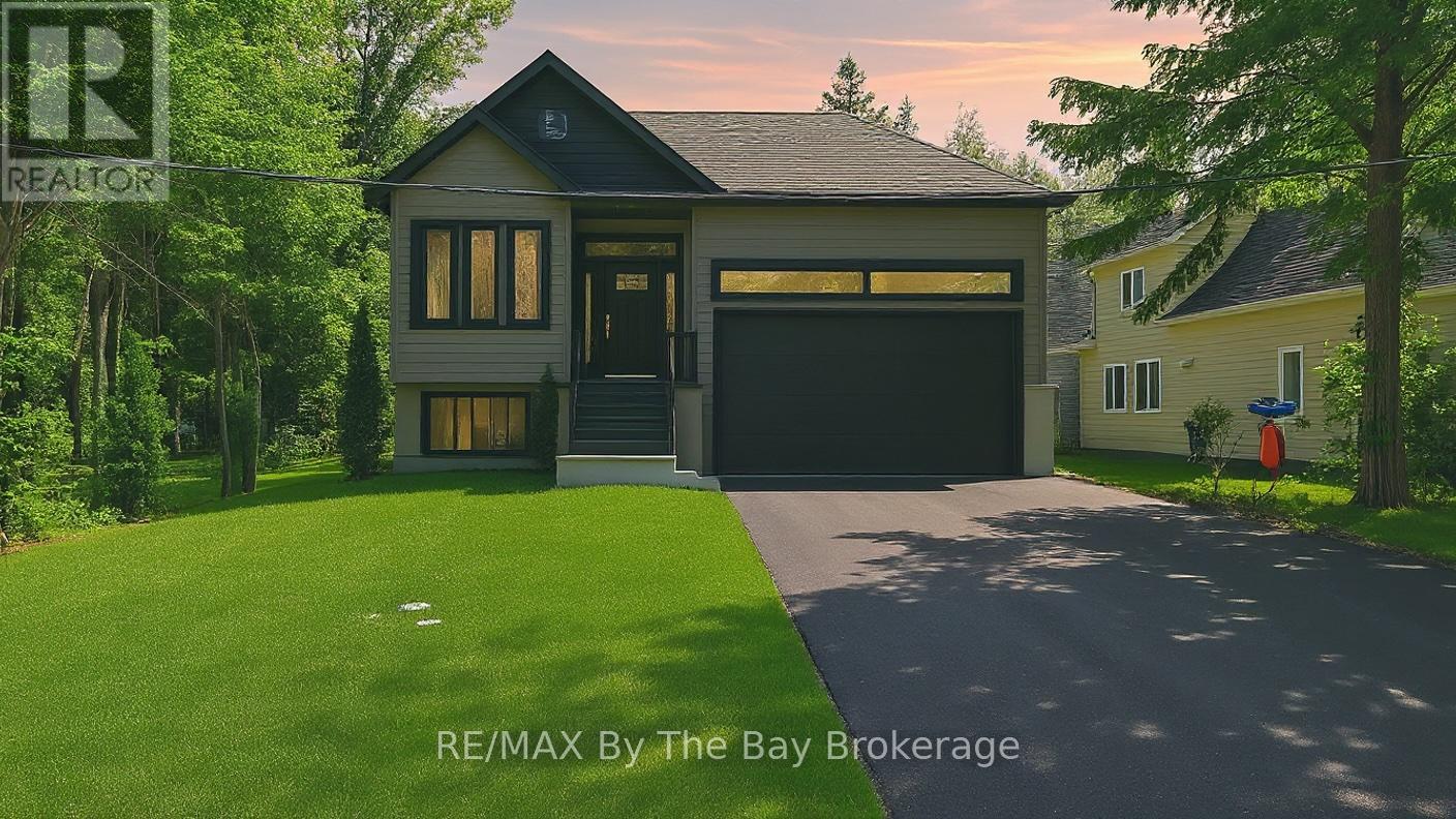 Property at 35 48TH STREET N image 1