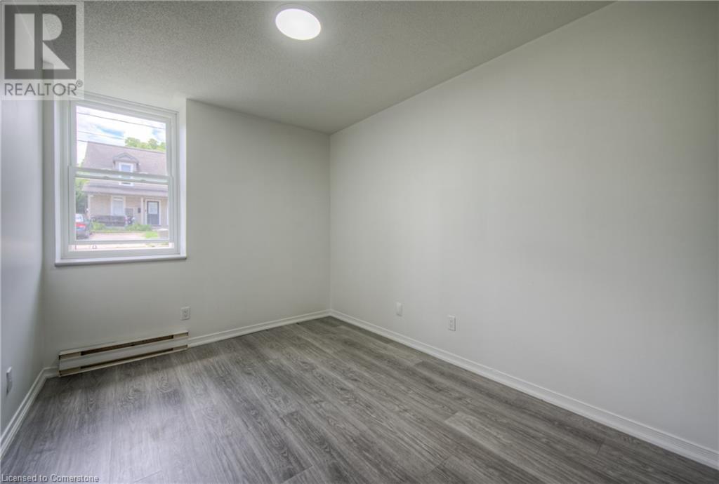 1123 Queenston Road, Cambridge, Ontario  N3H 3L1 - Photo 37 - 40745637