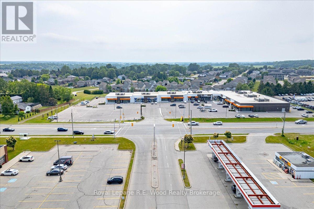 10 - 671 Broadway Street N, Tillsonburg, Ontario  N4G 3T1 - Photo 13 - X12245360
