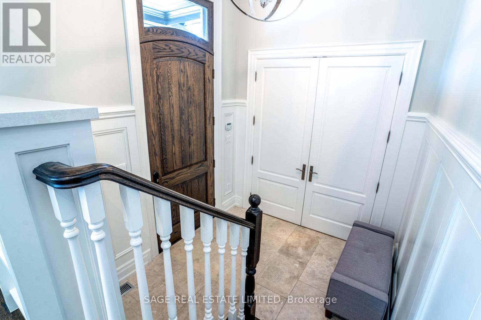 Property at 210 BURNDALE AVENUE image 4