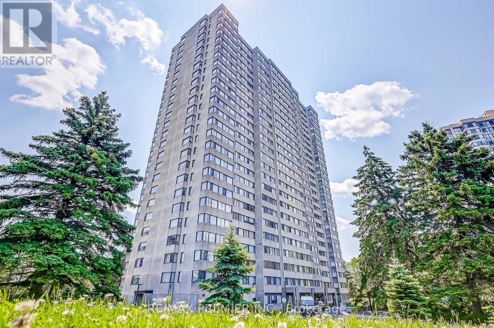 101 - 133 TORRESDALE AVENUE, Toronto, Ontario