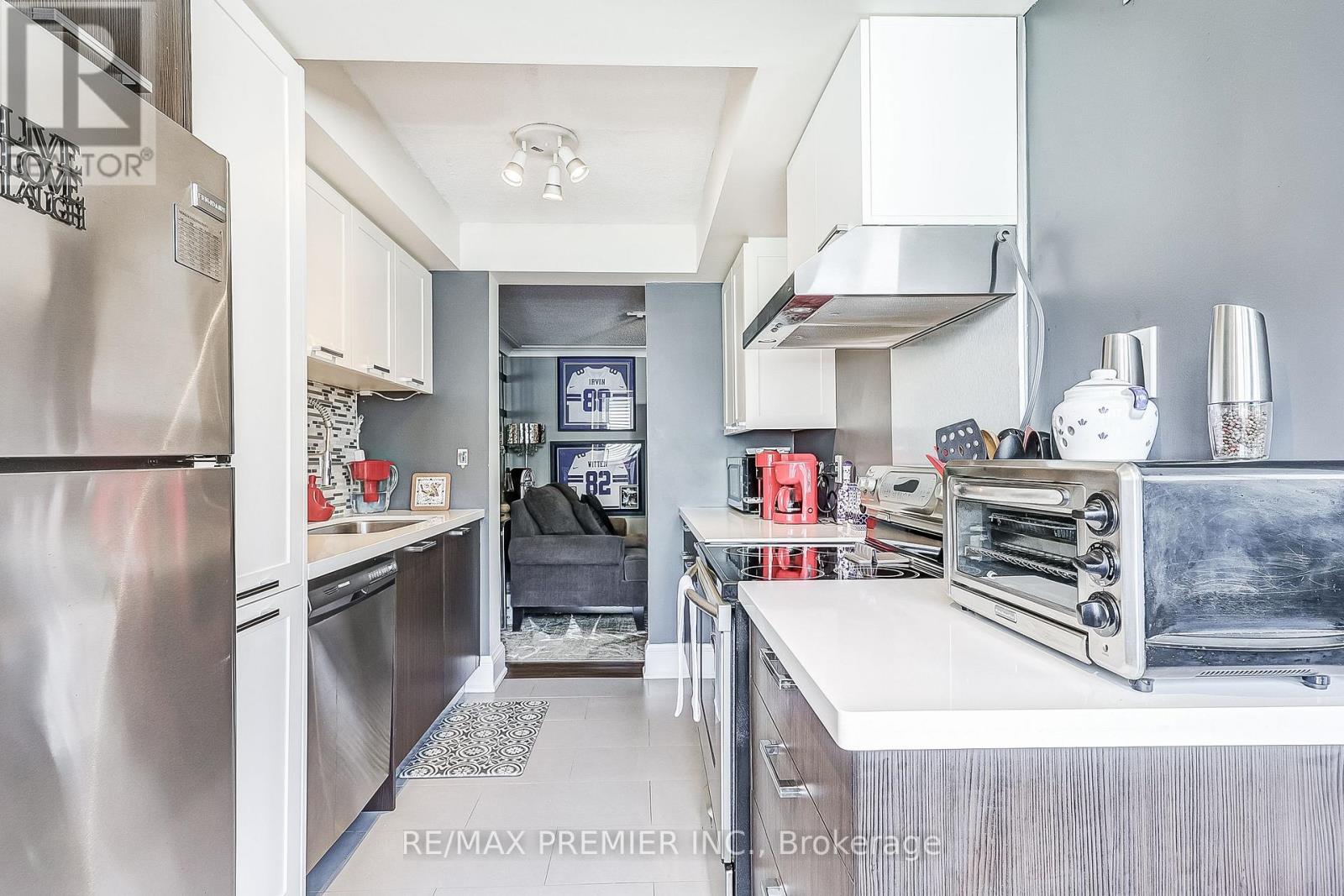 101 - 133 Torresdale Avenue, Toronto, Ontario  M2R 3T2 - Photo 11 - C12270421