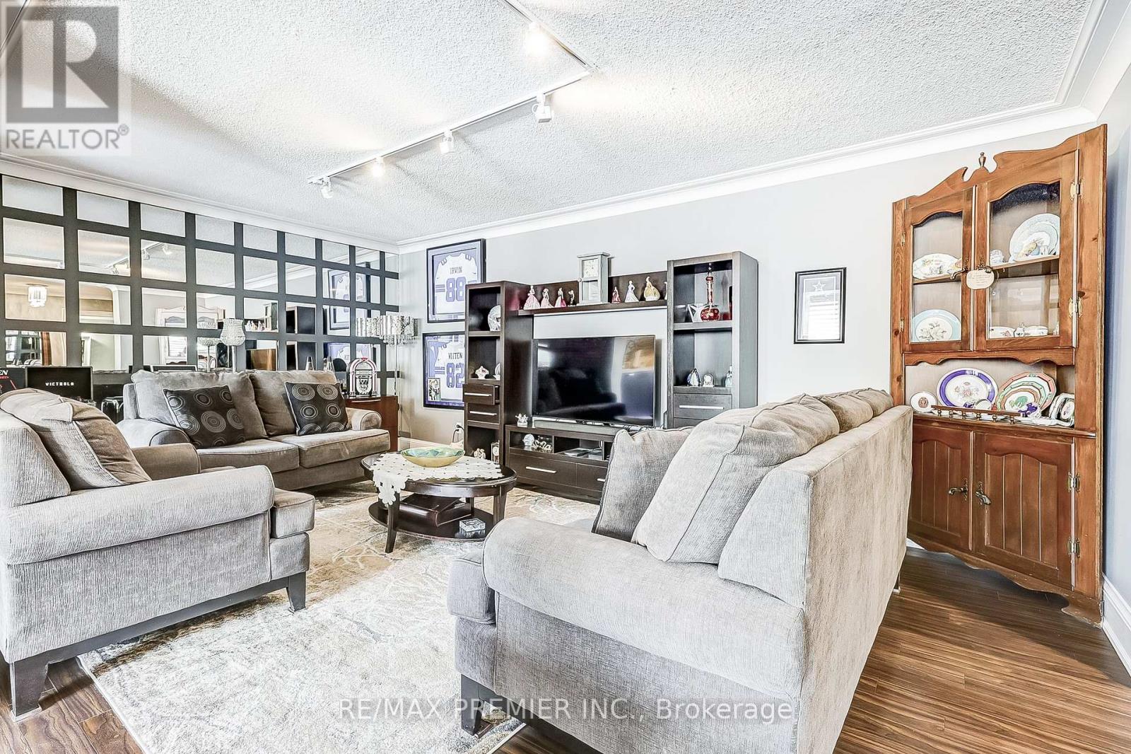 101 - 133 Torresdale Avenue, Toronto, Ontario  M2R 3T2 - Photo 2 - C12270421