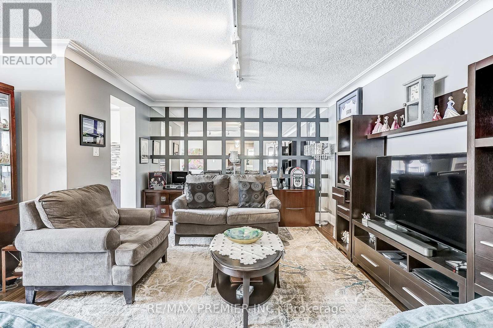 101 - 133 Torresdale Avenue, Toronto, Ontario  M2R 3T2 - Photo 3 - C12270421