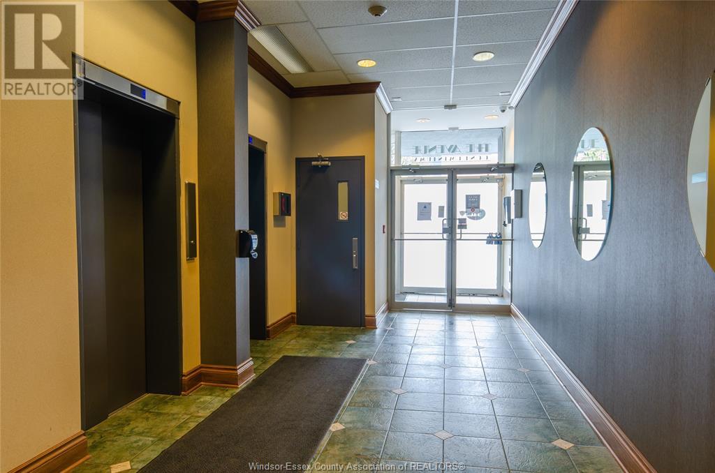 Property at 540 OUELLETTE Unit# 7E image 4