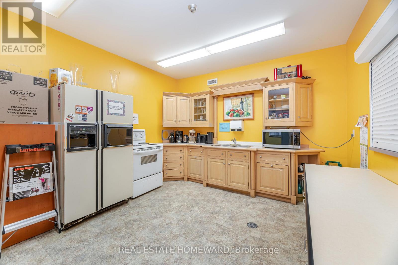 2 Morningview Trail, Toronto, Ontario  M1B 5A8 - Photo 37 - E12270241