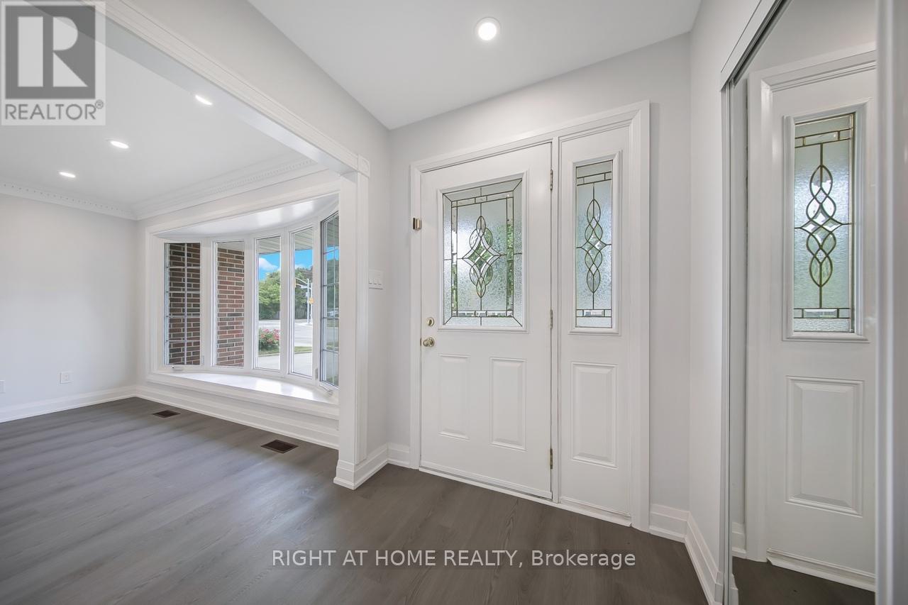 Property at 3 GLENDOWER CIRCUIT image 4