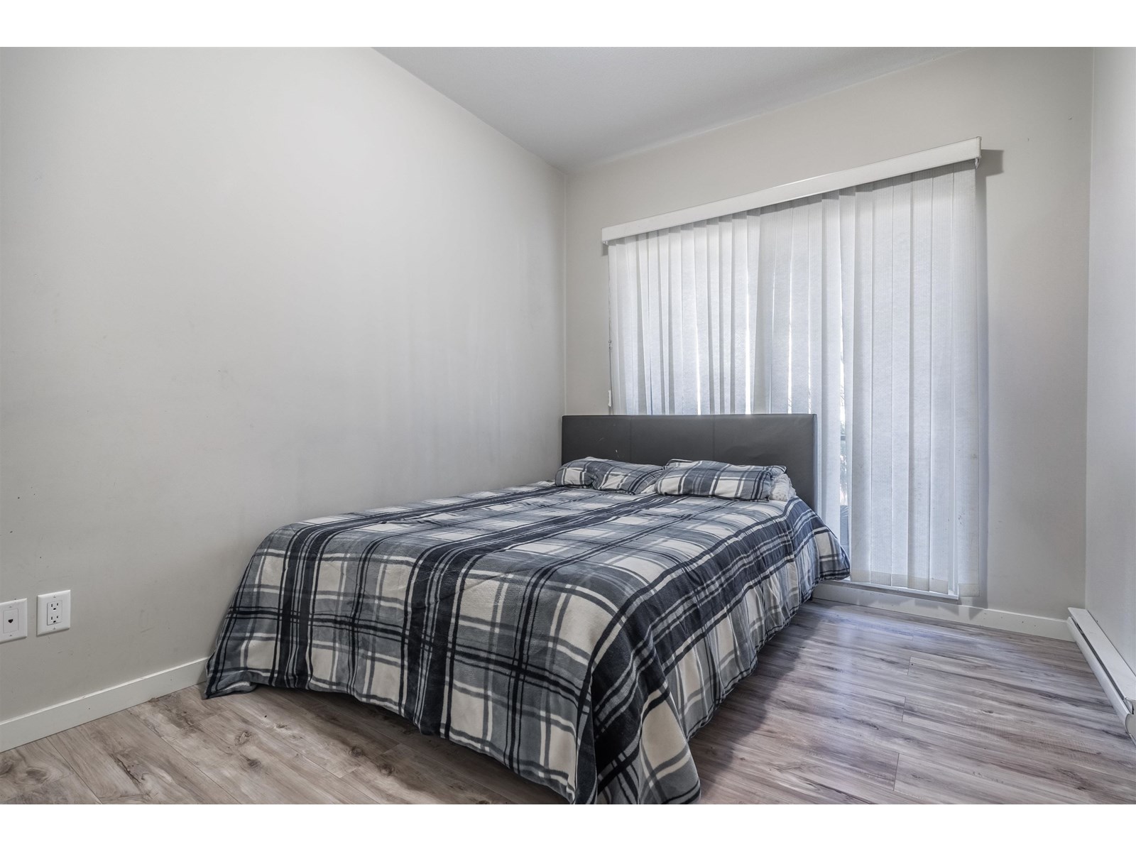 220 13789 107a Avenue, Surrey, British Columbia  V3T 0B8 - Photo 25 - R3024253