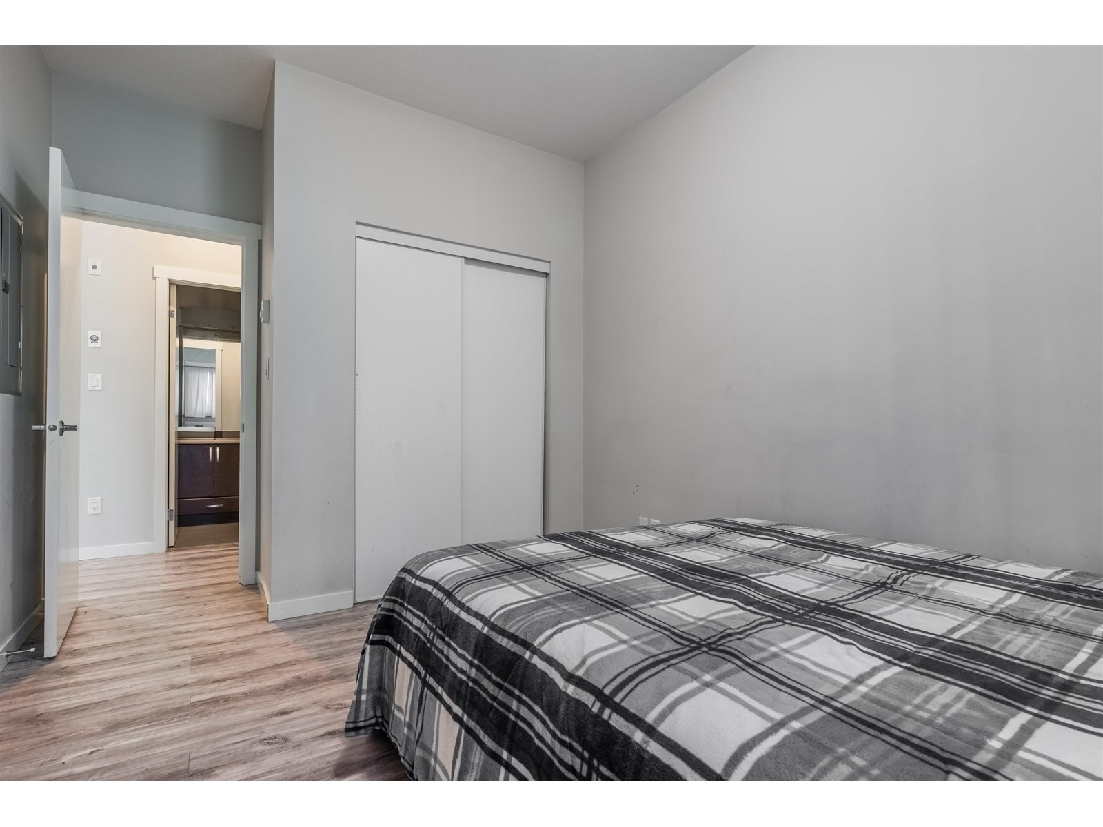 220 13789 107a Avenue, Surrey, British Columbia  V3T 0B8 - Photo 26 - R3024253
