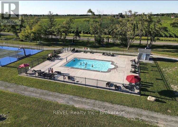 358 - 1501 Line 8 Road, Niagara-On-The-Lake, Ontario  L0S 1J0 - Photo 24 - X12270492