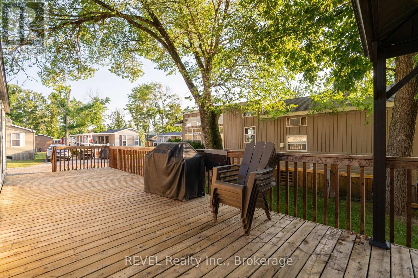 358 - 1501 Line 8 Road, Niagara-On-The-Lake, Ontario  L0S 1J0 - Photo 9 - X12270492