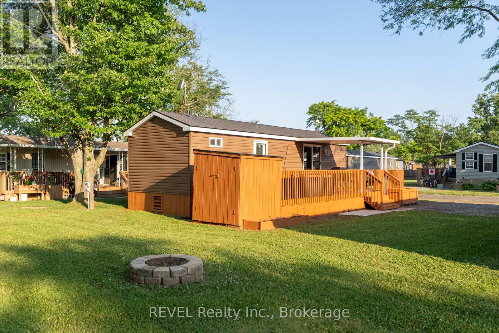 342 - 1501 Line 8 Road, Niagara-On-The-Lake, Ontario  L0S 1J0 - Photo 6 - X12270494