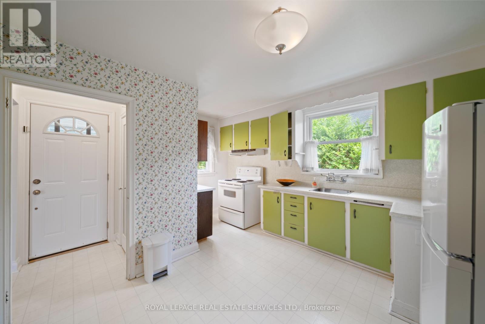 Property at 233 SHELDON AVENUE image 3