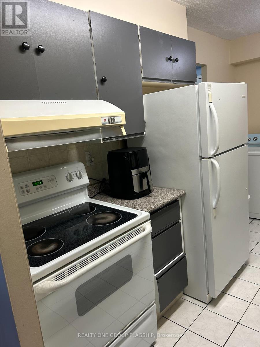 1205 - 10 Tobermory Drive, Toronto, Ontario  M3N 2Y5 - Photo 6 - W12270427