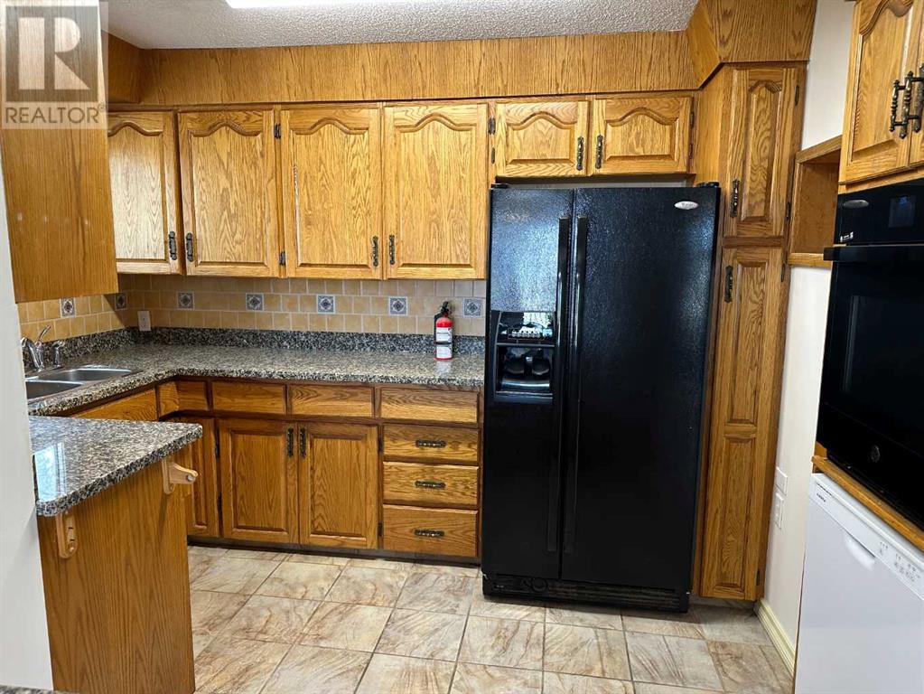 6408 64 Street, Taber, Alberta  T1G 1Z5 - Photo 6 - A2232916