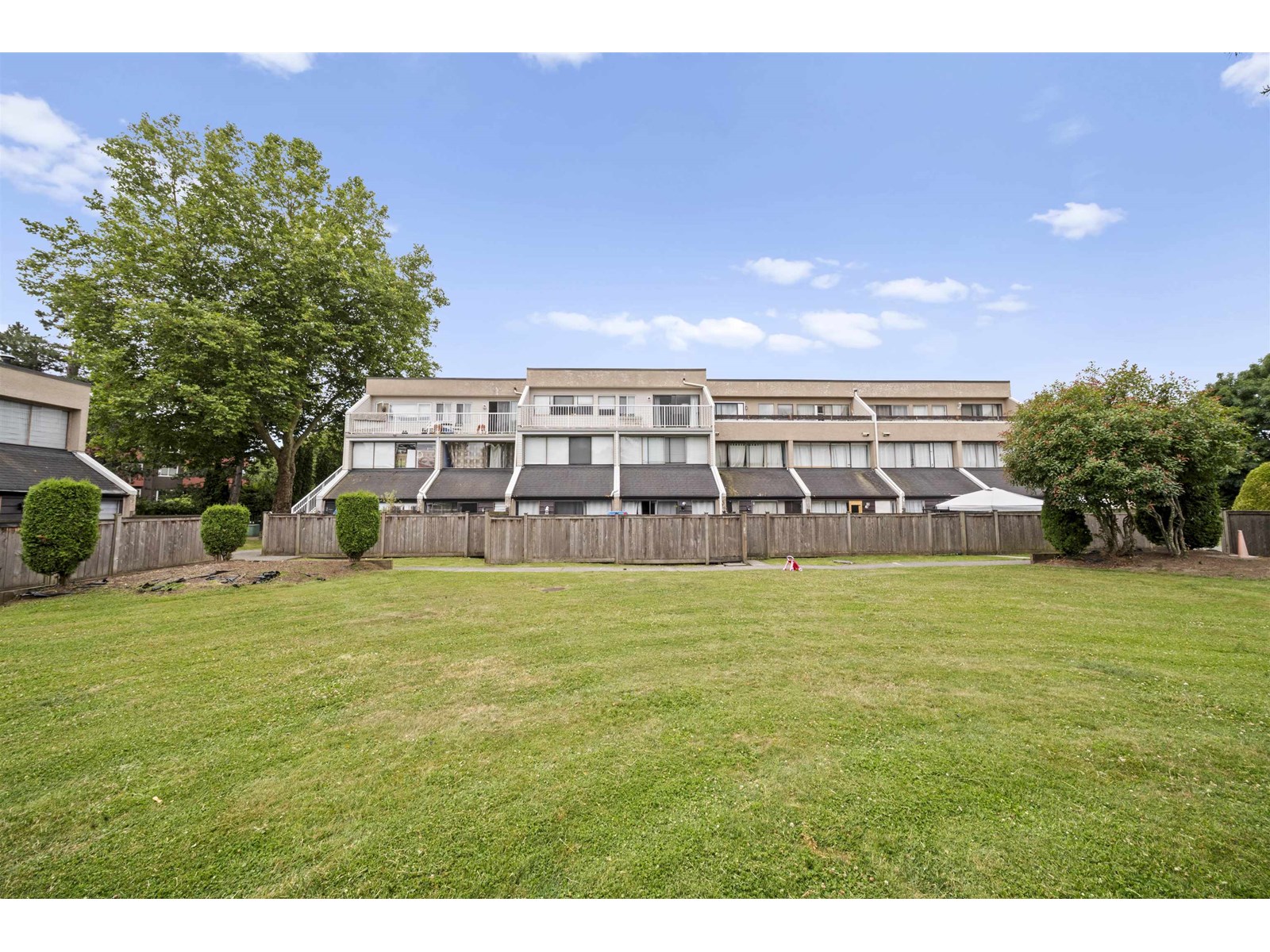 Property at 55 17708 60 AVENUE image 1