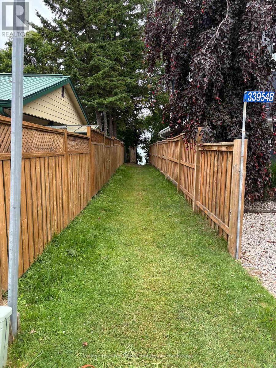 33962 Highlands Drive, Bluewater, Ontario  N0M 1N0 - Photo 3 - X12270523
