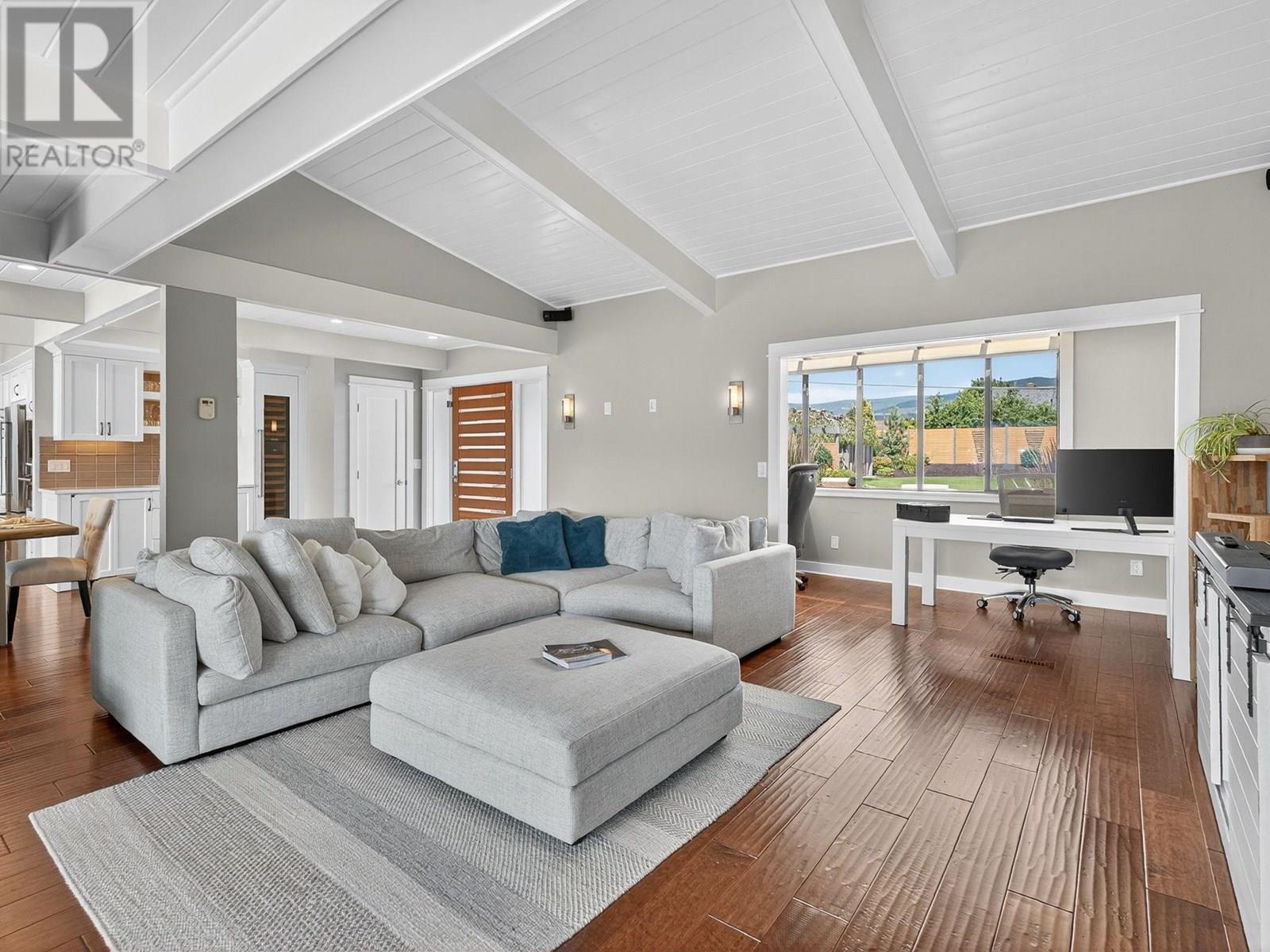 Property at 1661 Pritchard Drive image 5