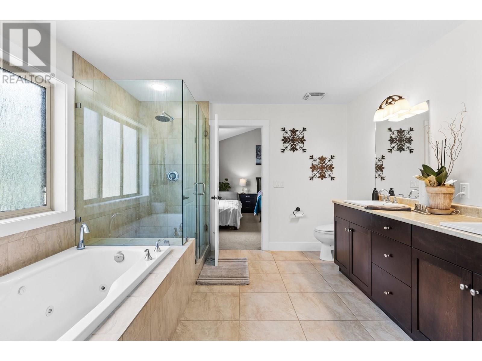 1441 Black Mountain Crescent, Kelowna, British Columbia  V1P 1P6 - Photo 8 - 10354978