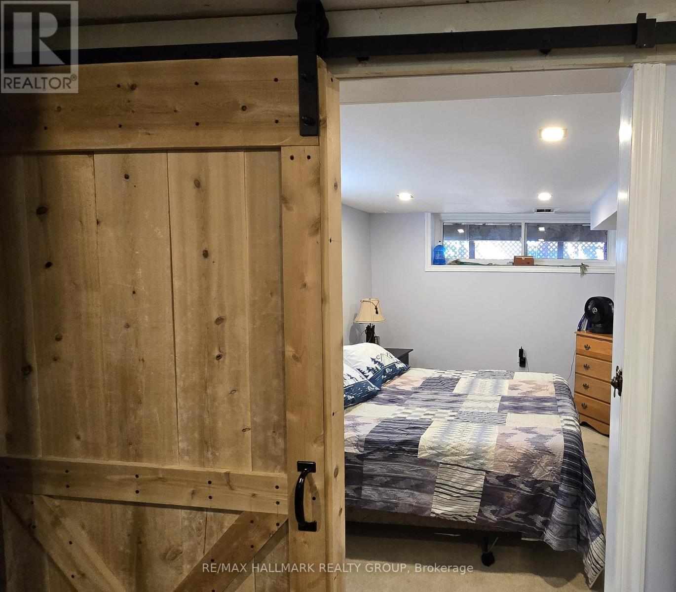 1182 Queensland Place, Brockville, Ontario  K6V 6A7 - Photo 23 - X12270489