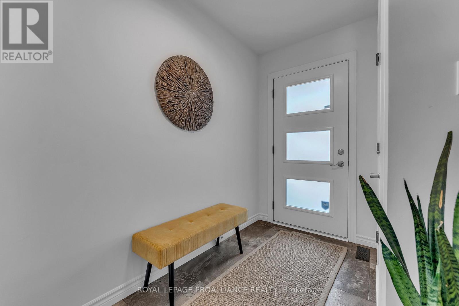 Property at 27 RIDGEWAY PLACE image 5