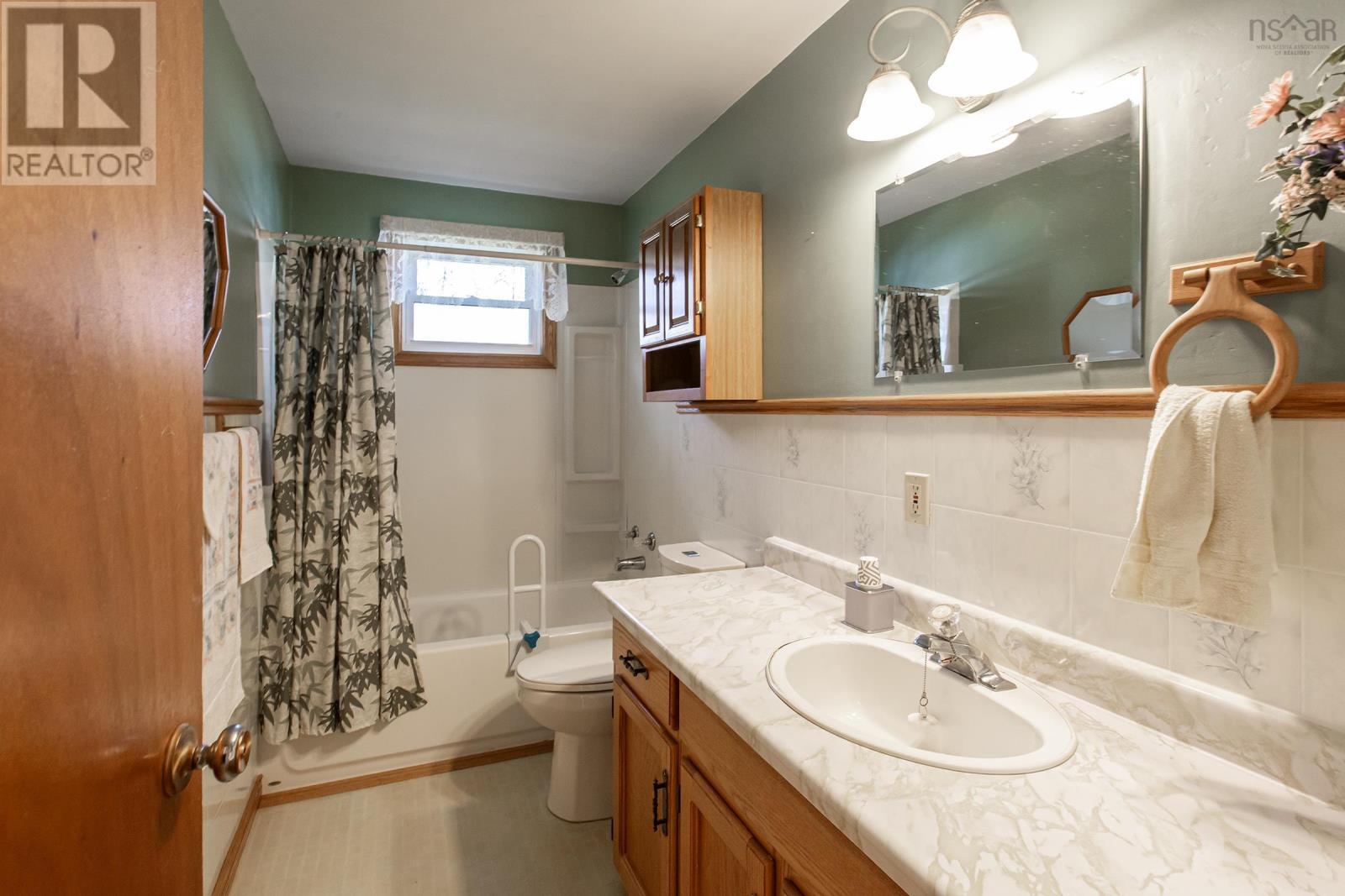 975 Parker Mountain Road, Parkers Cove, Nova Scotia  B0S 1A0 - Photo 19 - 202509215
