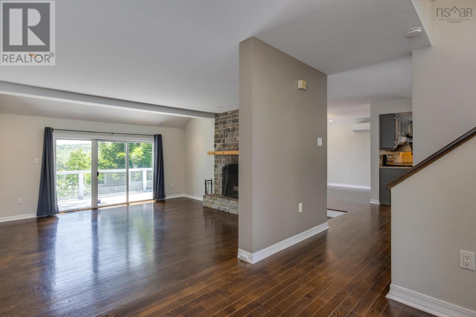 12 Saraguay Place, Halifax, Nova Scotia  B3P 2N9 - Photo 6 - 202509705