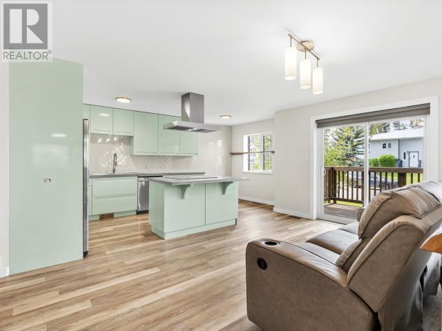 Property at 35 FINCH CRESCENT image 5