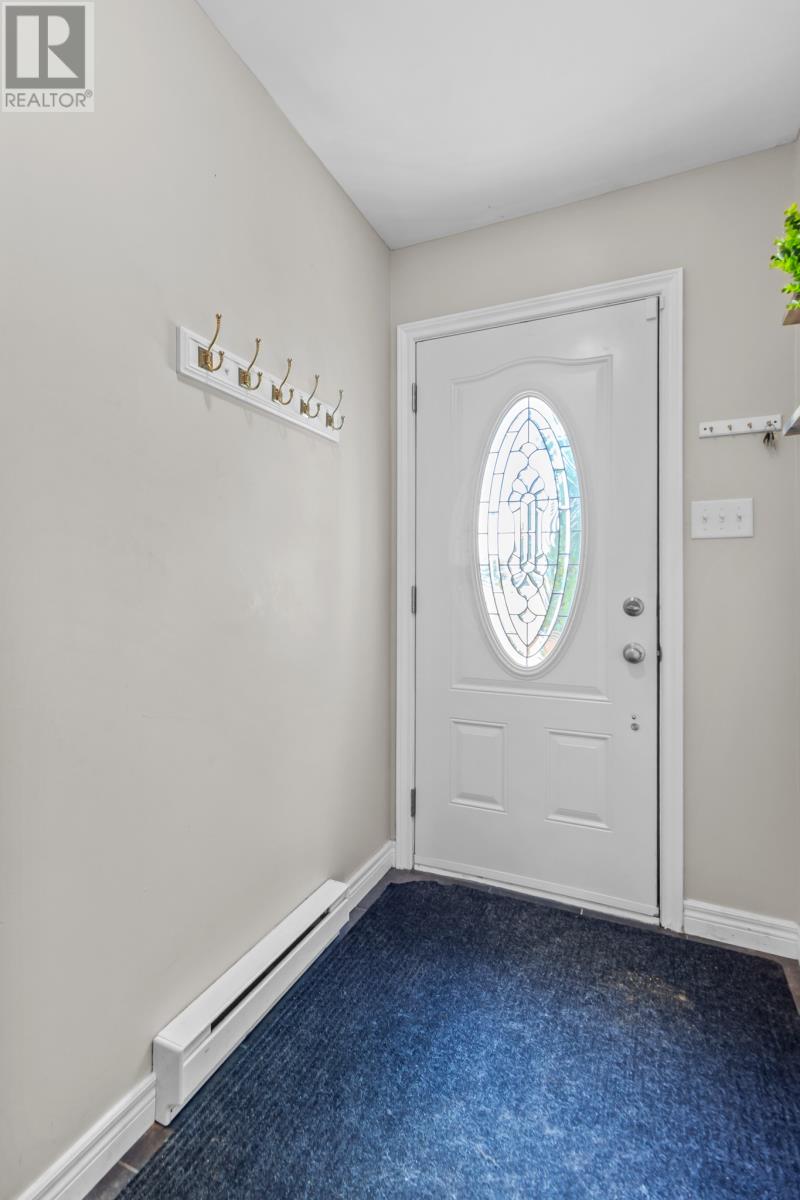 Property at 30 Dannic Place image 3