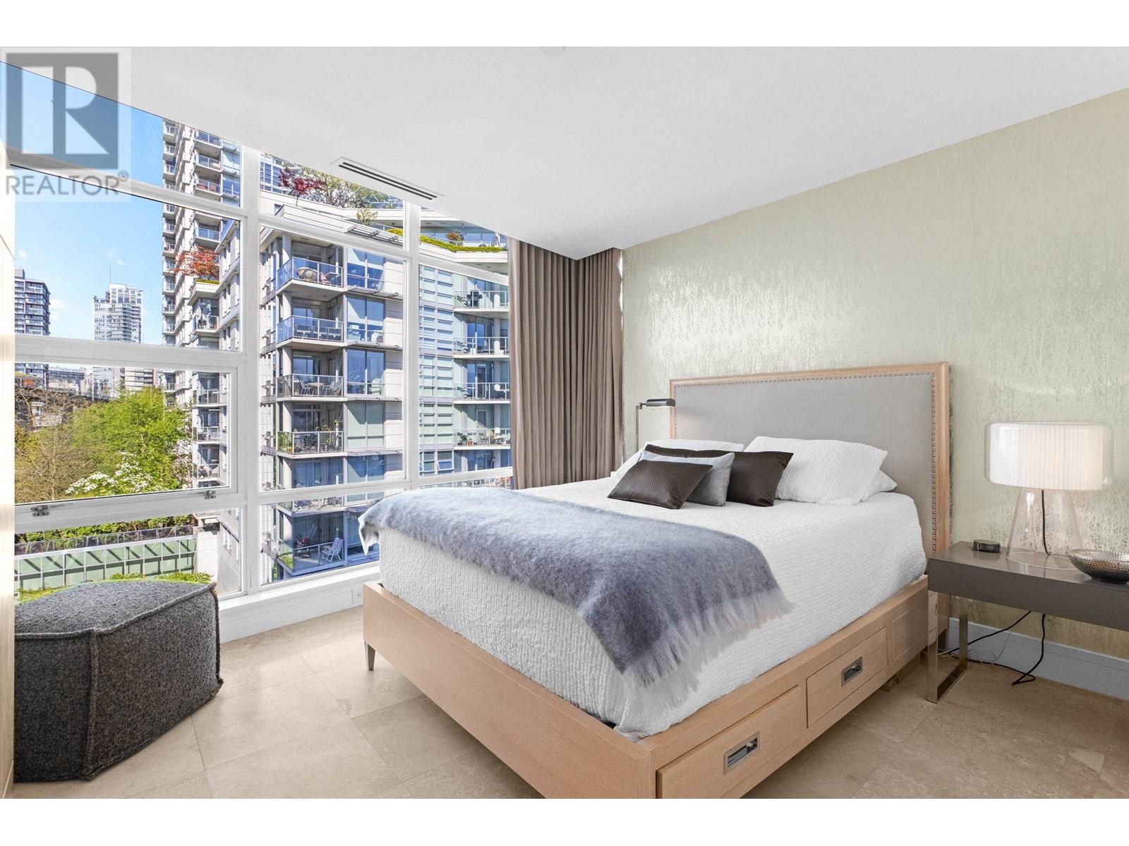 701 628 Kinghorne Mews, Vancouver, British Columbia  V6Z 3H6 - Photo 17 - R2998400