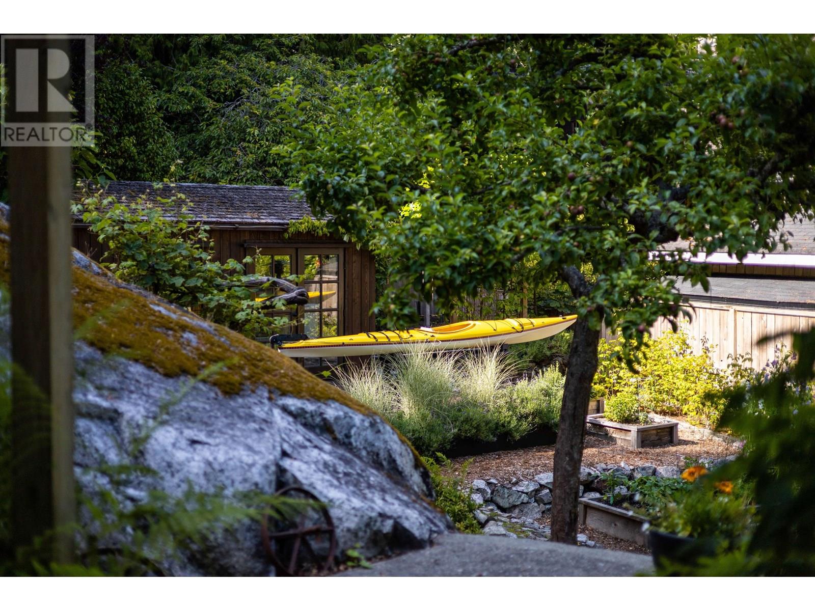 5817 Eagle Island, West Vancouver, British Columbia  V7W 1V6 - Photo 28 - R3020861