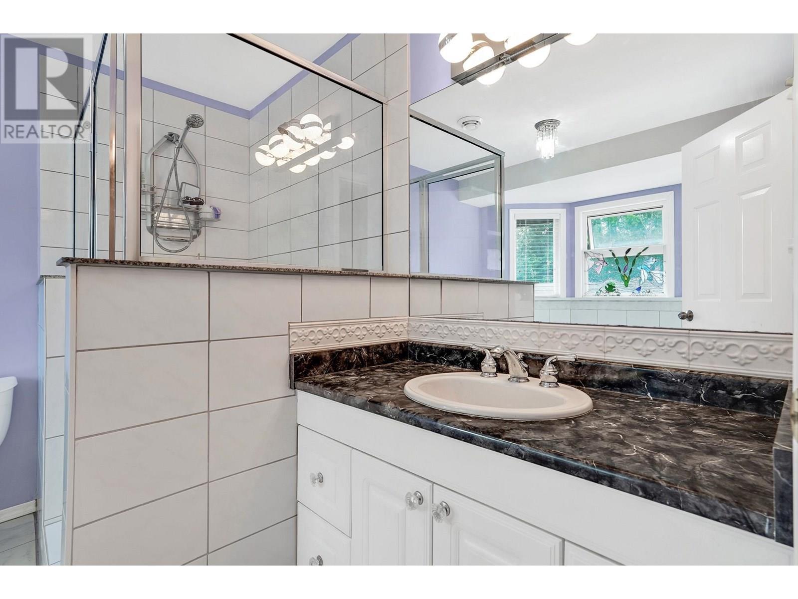 496 Glenbrook Drive, New Westminster, British Columbia  V3L 5K1 - Photo 25 - R3023549
