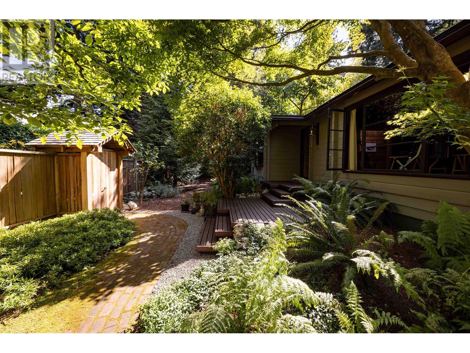 5817 Eagle Island, West Vancouver, British Columbia  V7W 1V6 - Photo 25 - R3020861