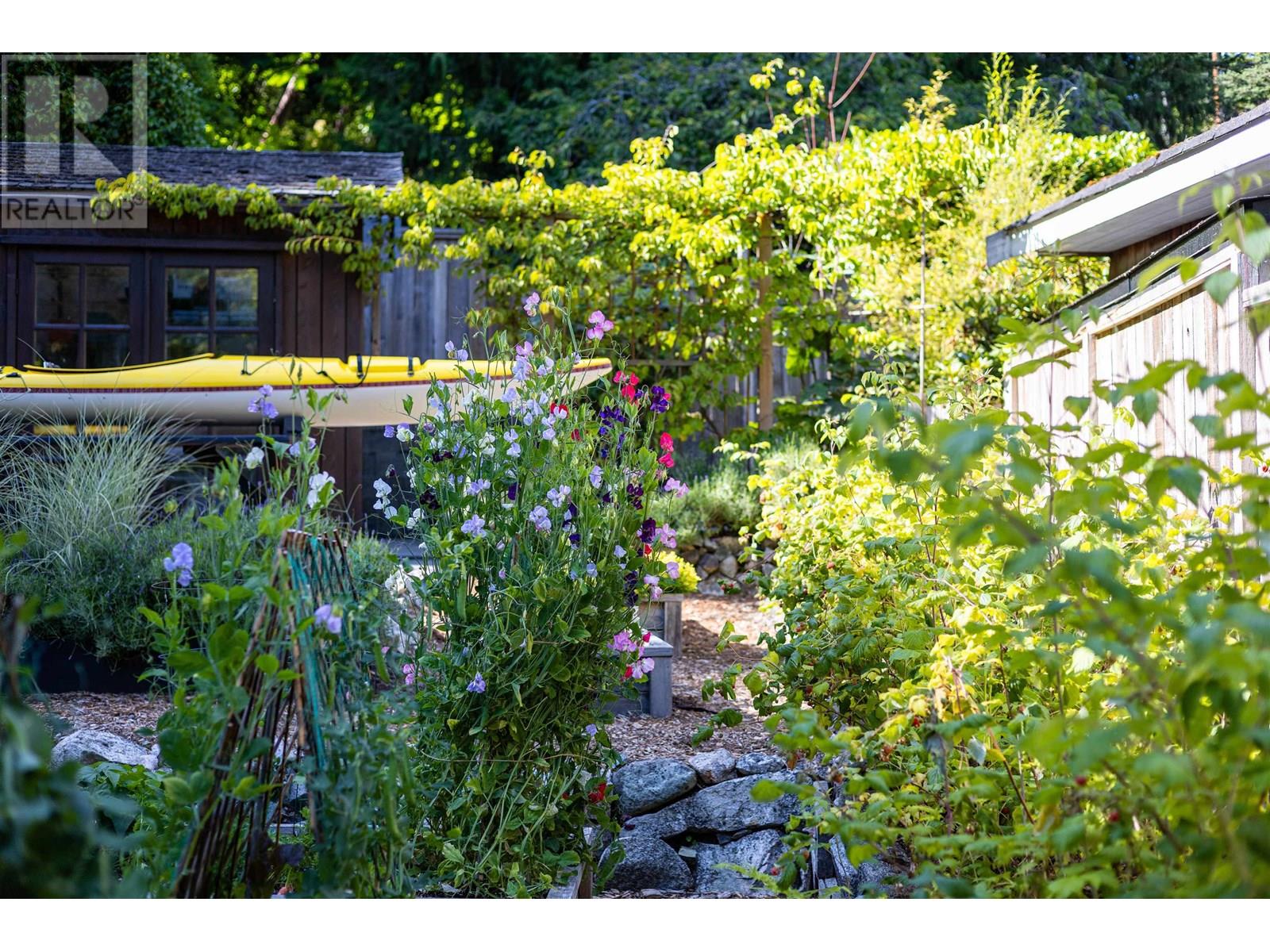 5817 Eagle Island, West Vancouver, British Columbia  V7W 1V6 - Photo 30 - R3020861