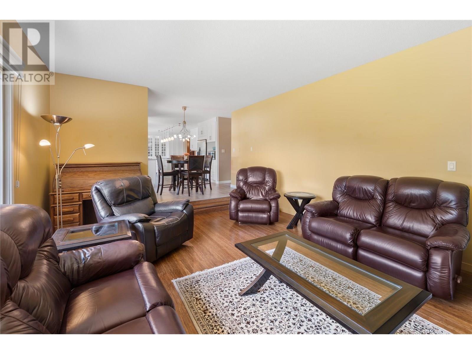 4492 Swaisland Road, Kelowna, British Columbia  V1W 1Y7 - Photo 12 - 10353865