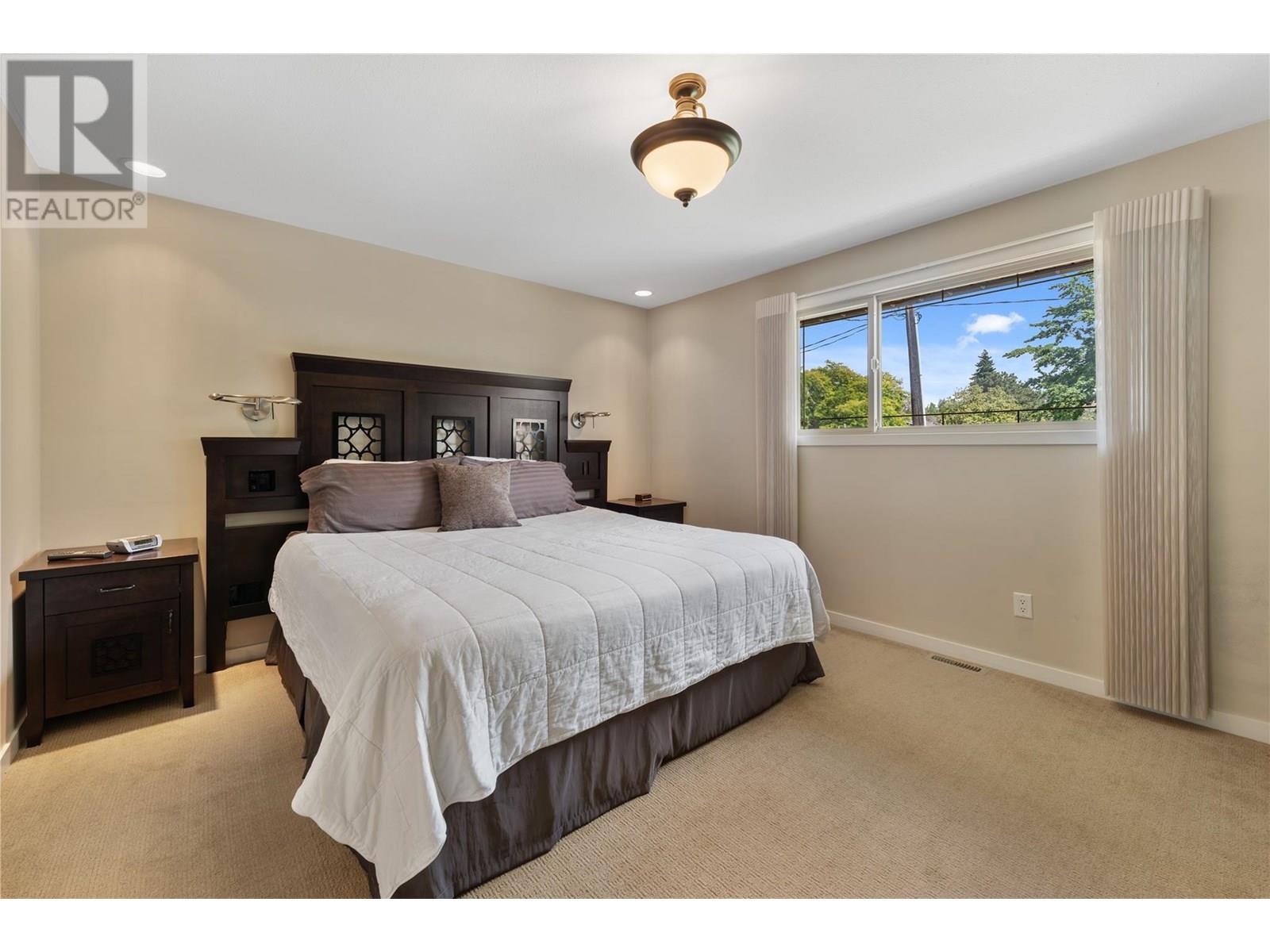 4492 Swaisland Road, Kelowna, British Columbia  V1W 1Y7 - Photo 16 - 10353865