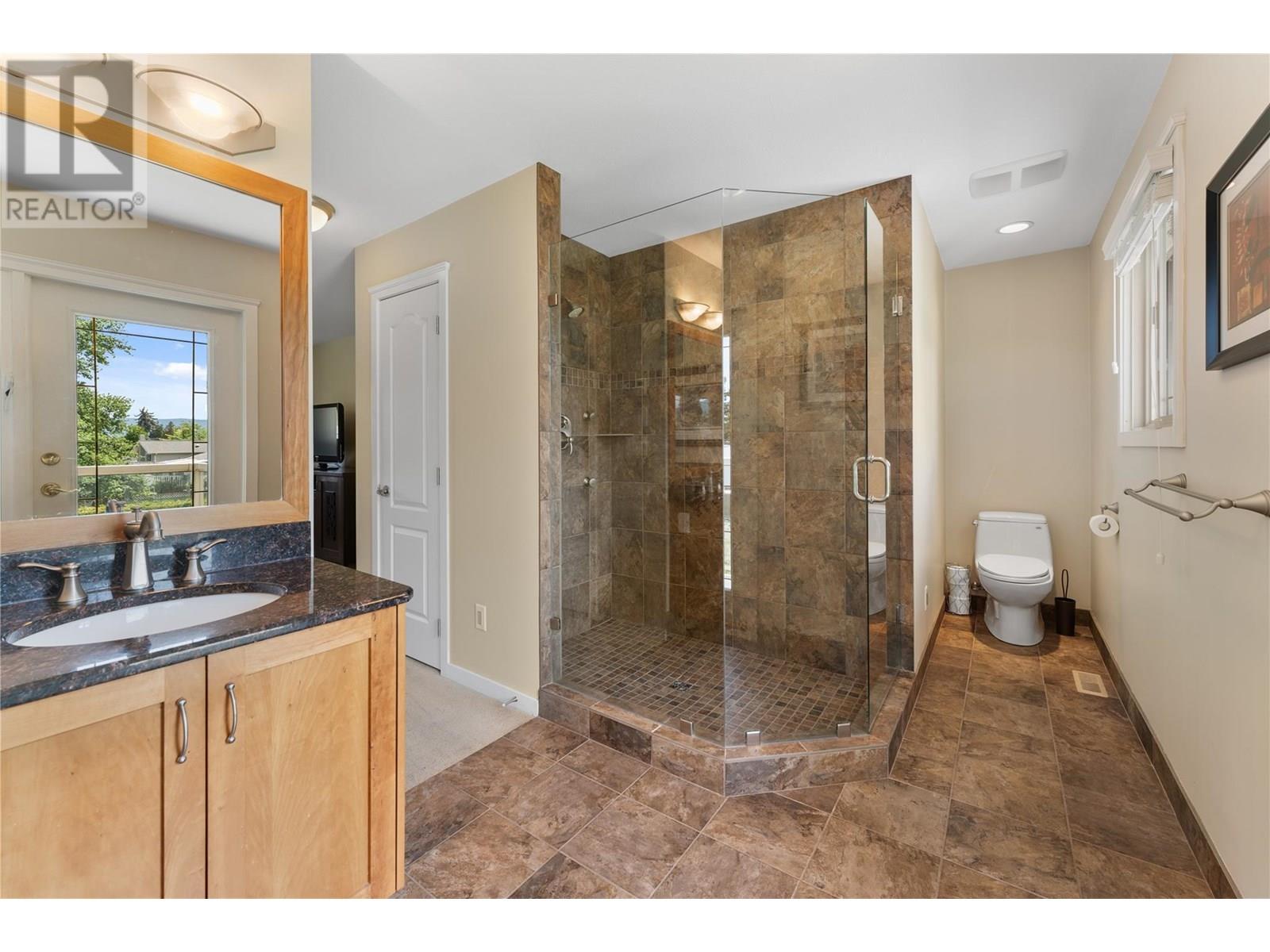 4492 Swaisland Road, Kelowna, British Columbia  V1W 1Y7 - Photo 20 - 10353865