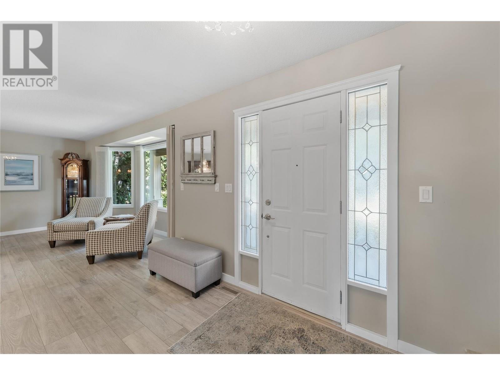 4492 Swaisland Road, Kelowna, British Columbia  V1W 1Y7 - Photo 3 - 10353865