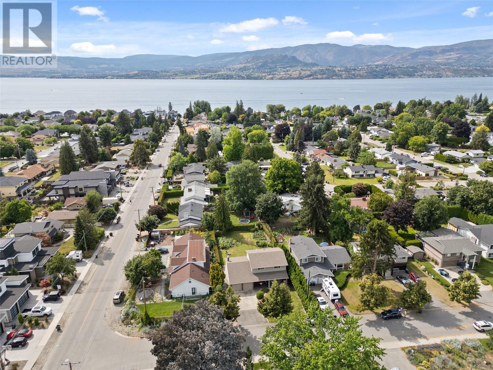 4492 Swaisland Road, Kelowna, British Columbia  V1W 1Y7 - Photo 32 - 10353865