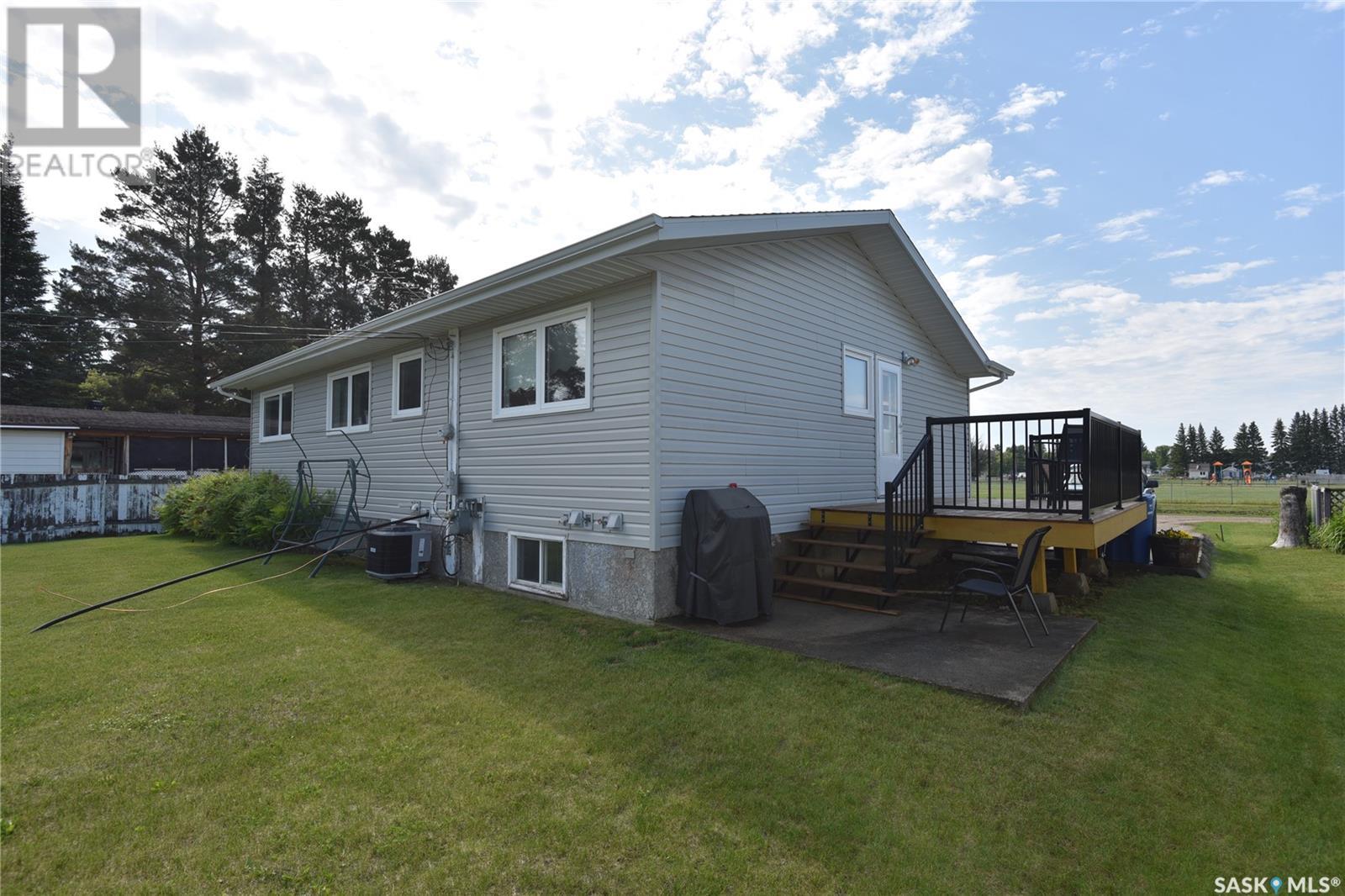 530 Rupert Crescent, Codette, Saskatchewan  S0E 0P0 - Photo 4 - SK011004