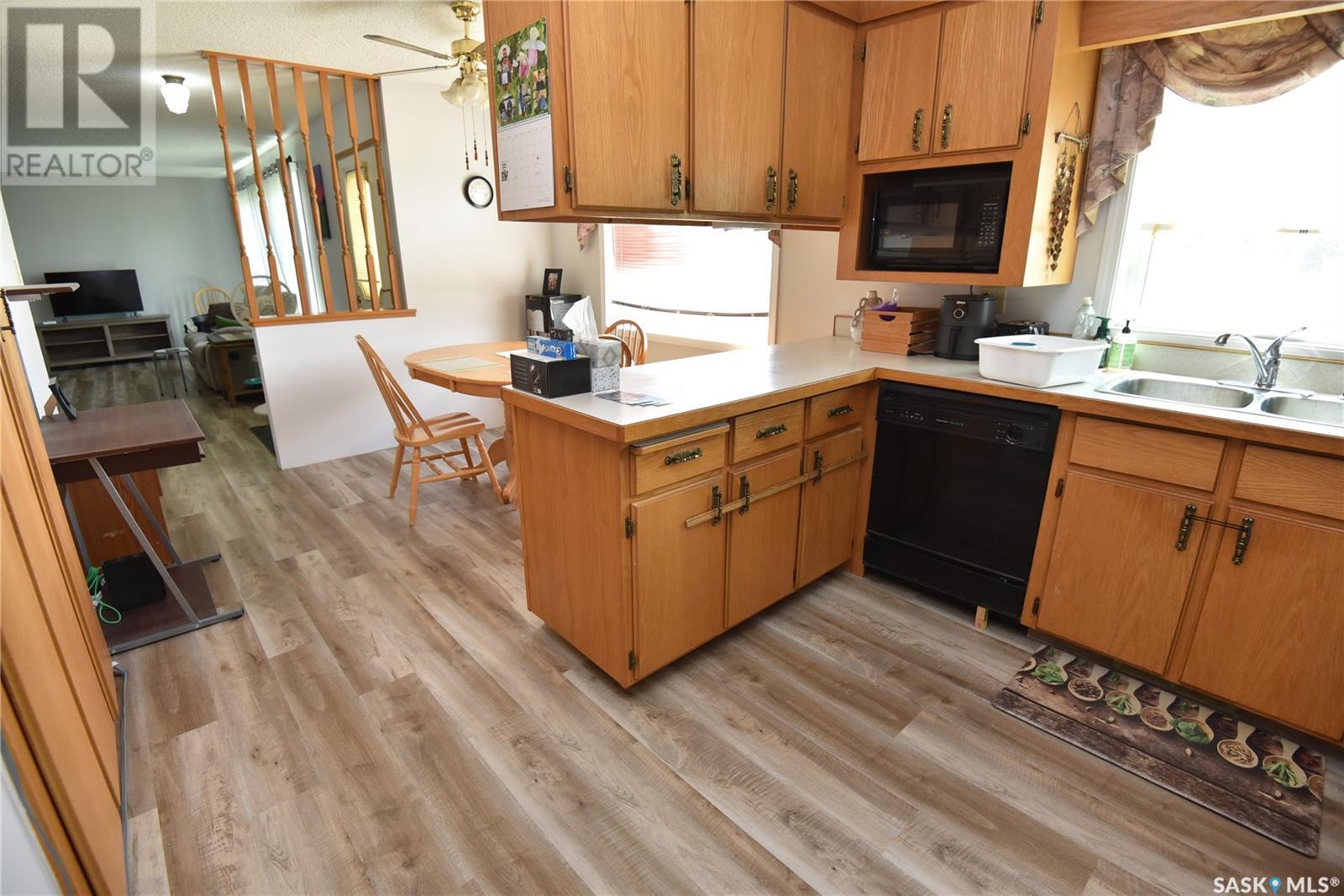 530 Rupert Crescent, Codette, Saskatchewan  S0E 0P0 - Photo 10 - SK011004