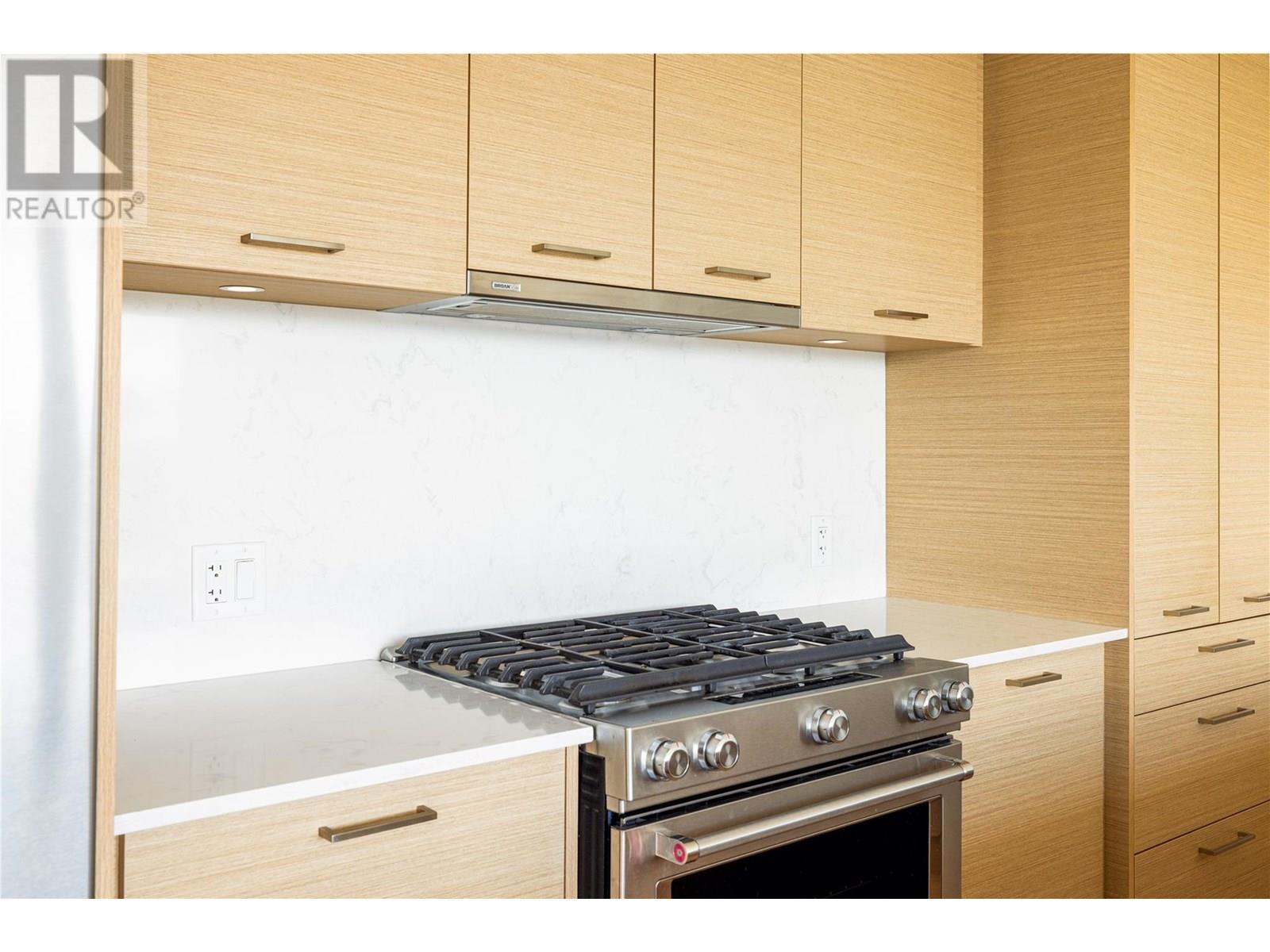 1181 Sunset Drive Unit# 402, Kelowna, British Columbia  V1Y 0L4 - Photo 10 - 10354215