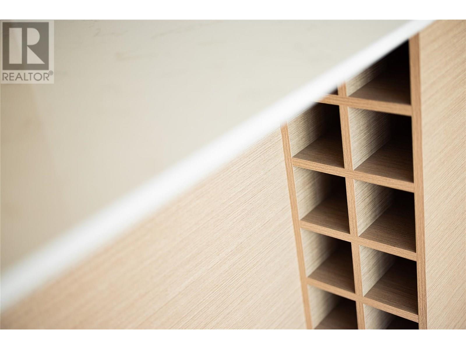 1181 Sunset Drive Unit# 402, Kelowna, British Columbia  V1Y 0L4 - Photo 20 - 10354215