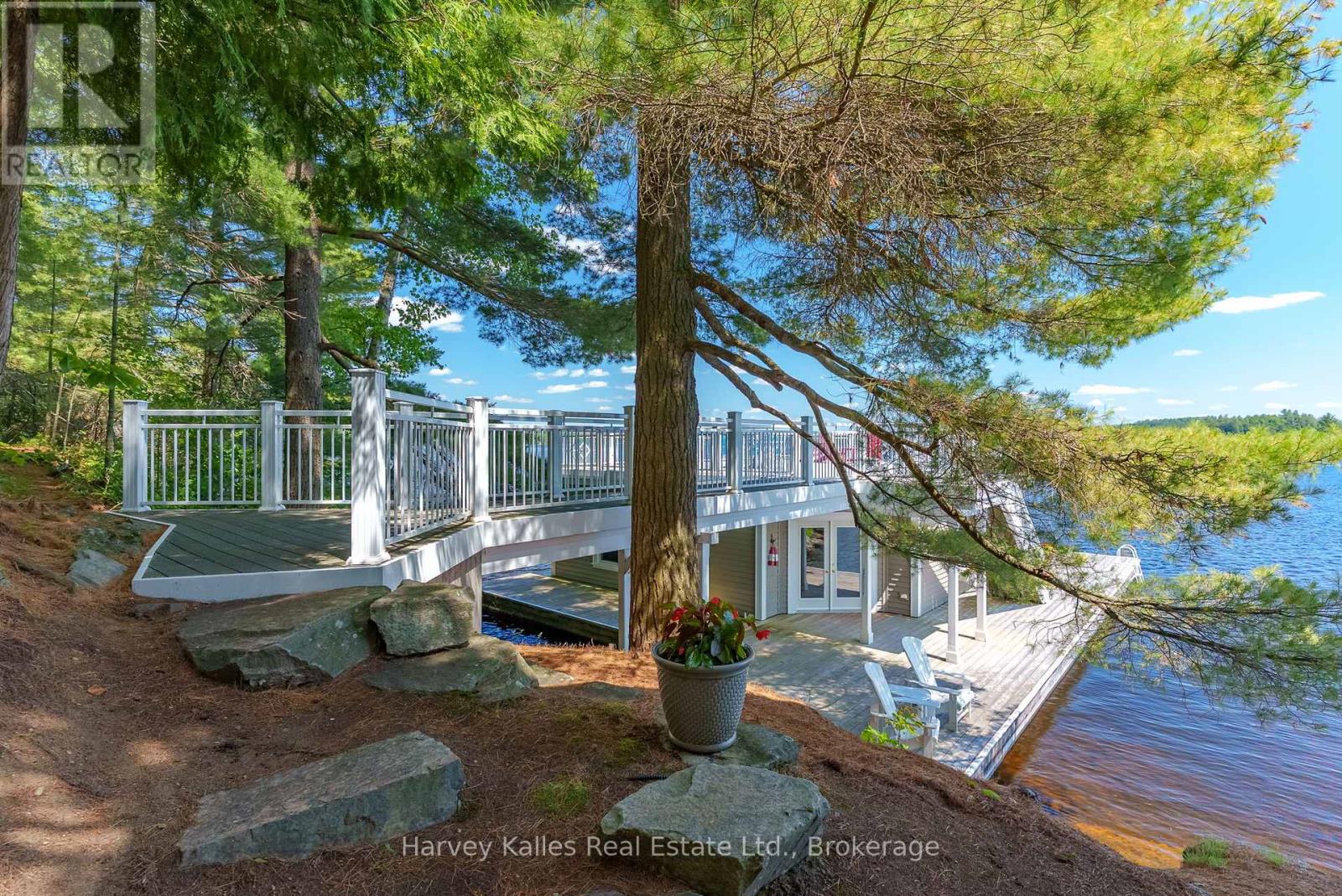 3661 South Portage Road, Huntsville (Brunel), Ontario  P1H 2J3 - Photo 35 - X12270625