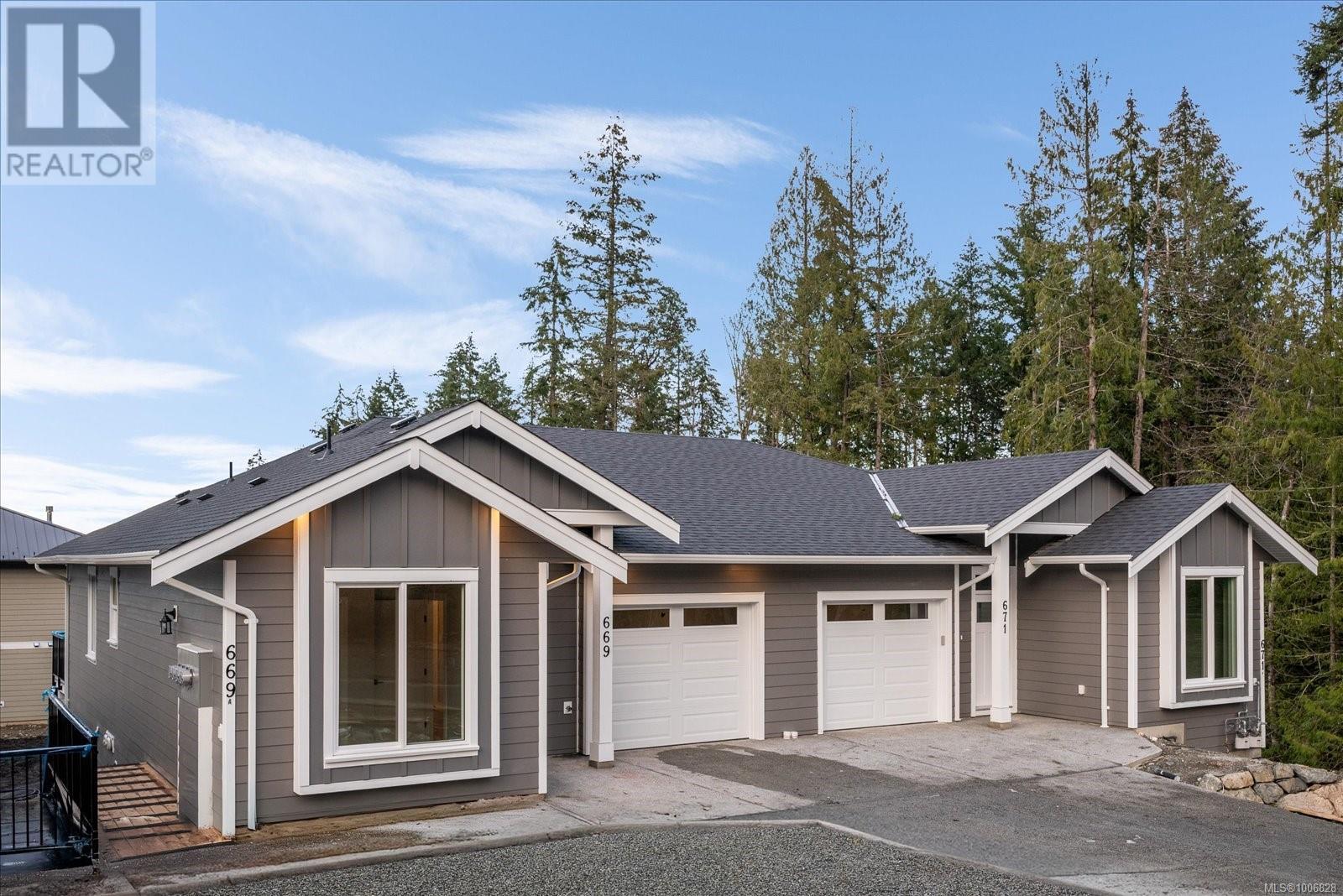 Property at 669 Sanderson Rd image 1