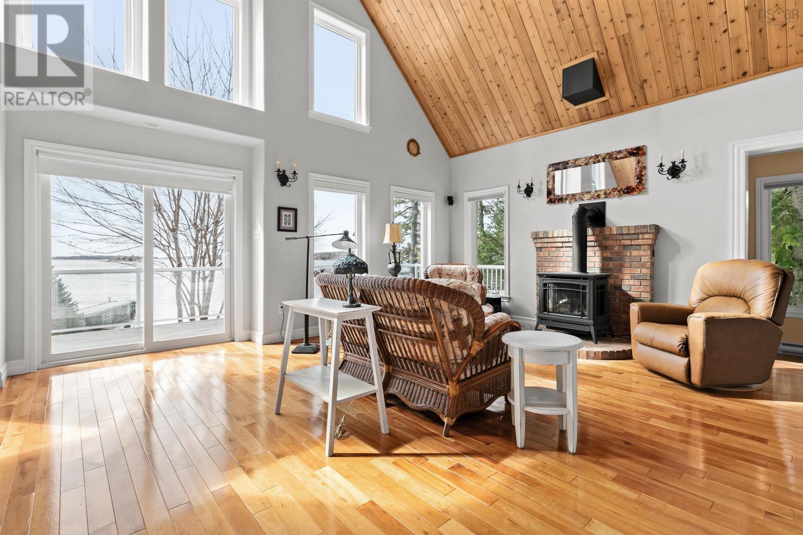 135 Borgels Shore Drive, Chester Basin, Nova Scotia  B0J 1K0 - Photo 6 - 202511618