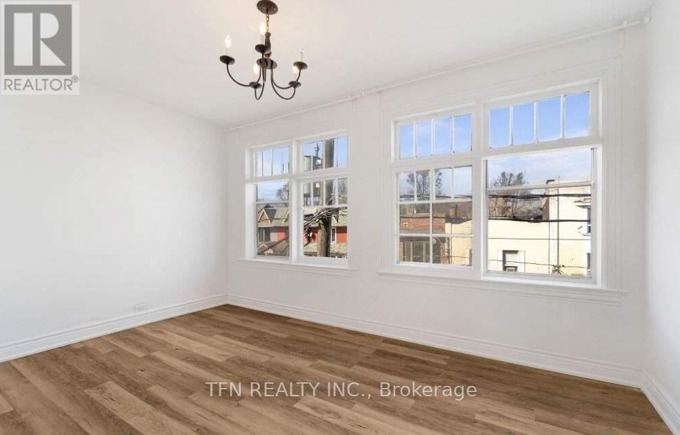 1279-1281 Gerrard Street E, Toronto (Greenwood-Coxwell), Ontario  M4L 1Y5 - Photo 10 - E12270469