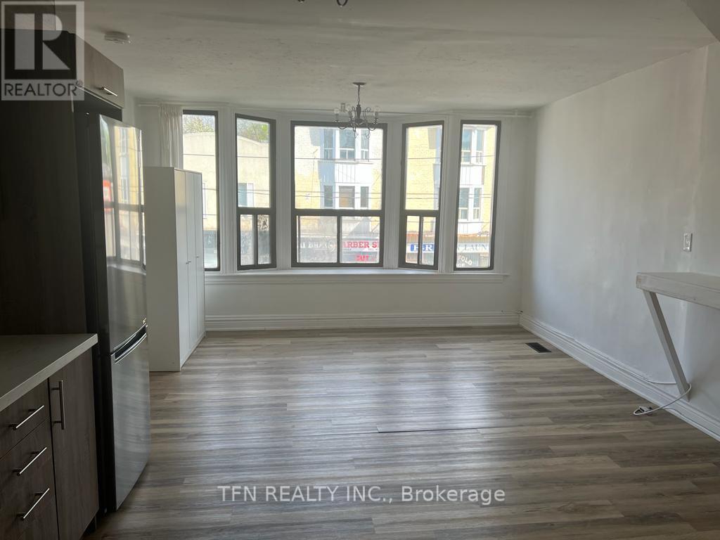 1279-1281 Gerrard Street E, Toronto (Greenwood-Coxwell), Ontario  M4L 1Y5 - Photo 25 - E12270469